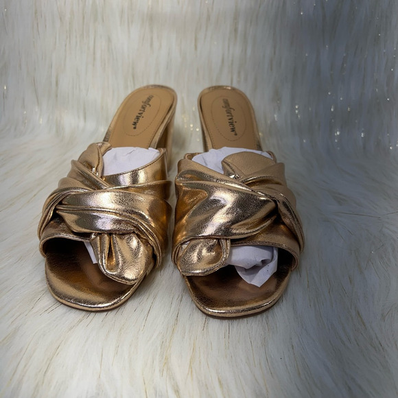 Comfortview Womens Bekah Sandals Copper Block Heels Knot Front Slip Ons 8 W New - Picture 2 of 6